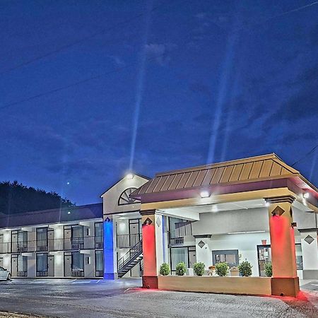 Hotel Super 8 By Wyndham Marion Nc Extérieur photo