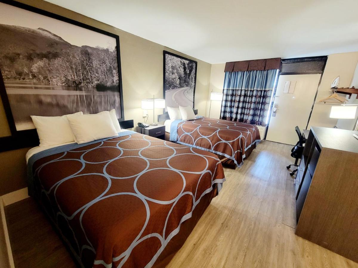 Hotel Super 8 By Wyndham Marion Nc Extérieur photo