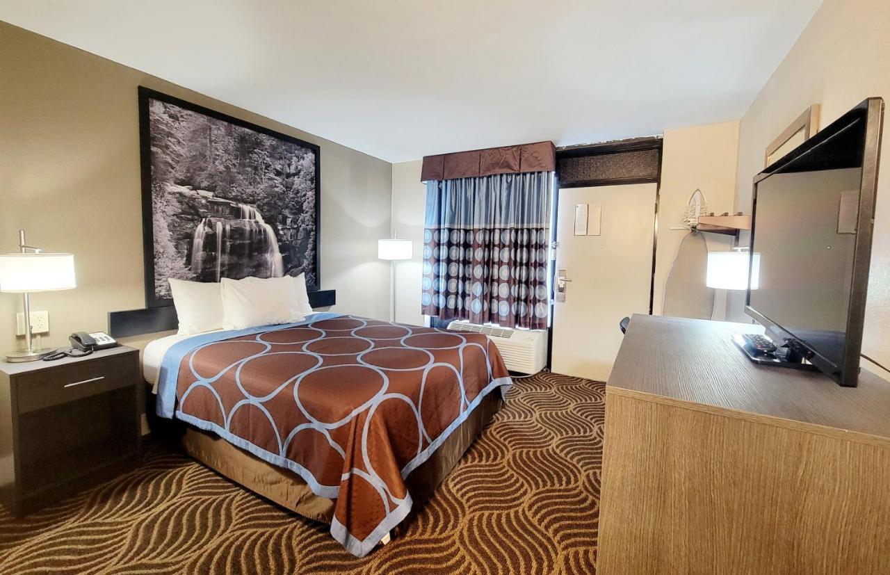 Hotel Super 8 By Wyndham Marion Nc Extérieur photo