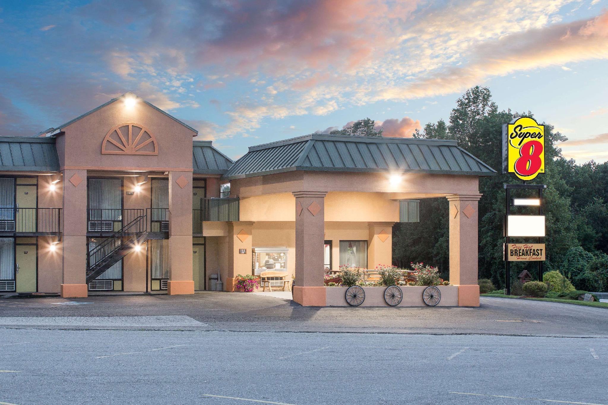 Hotel Super 8 By Wyndham Marion Nc Extérieur photo